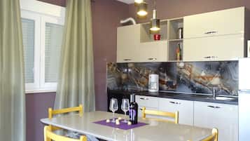 Apartment (One Bedroom Apartment Luna 3) | Private kitchen | Fridge