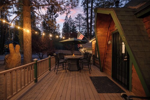 New: Big Bear Mountain Retreat w/ Hot Tub