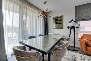 Apartament Deluxe | Menjador