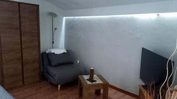 Double Room (Double Room (A7)) | 4 bedrooms