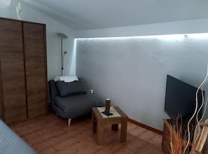 Double Room (Double Room (A7)) | 4 bedrooms