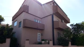 Apartment (Double Room (A2)) | Außenbereich