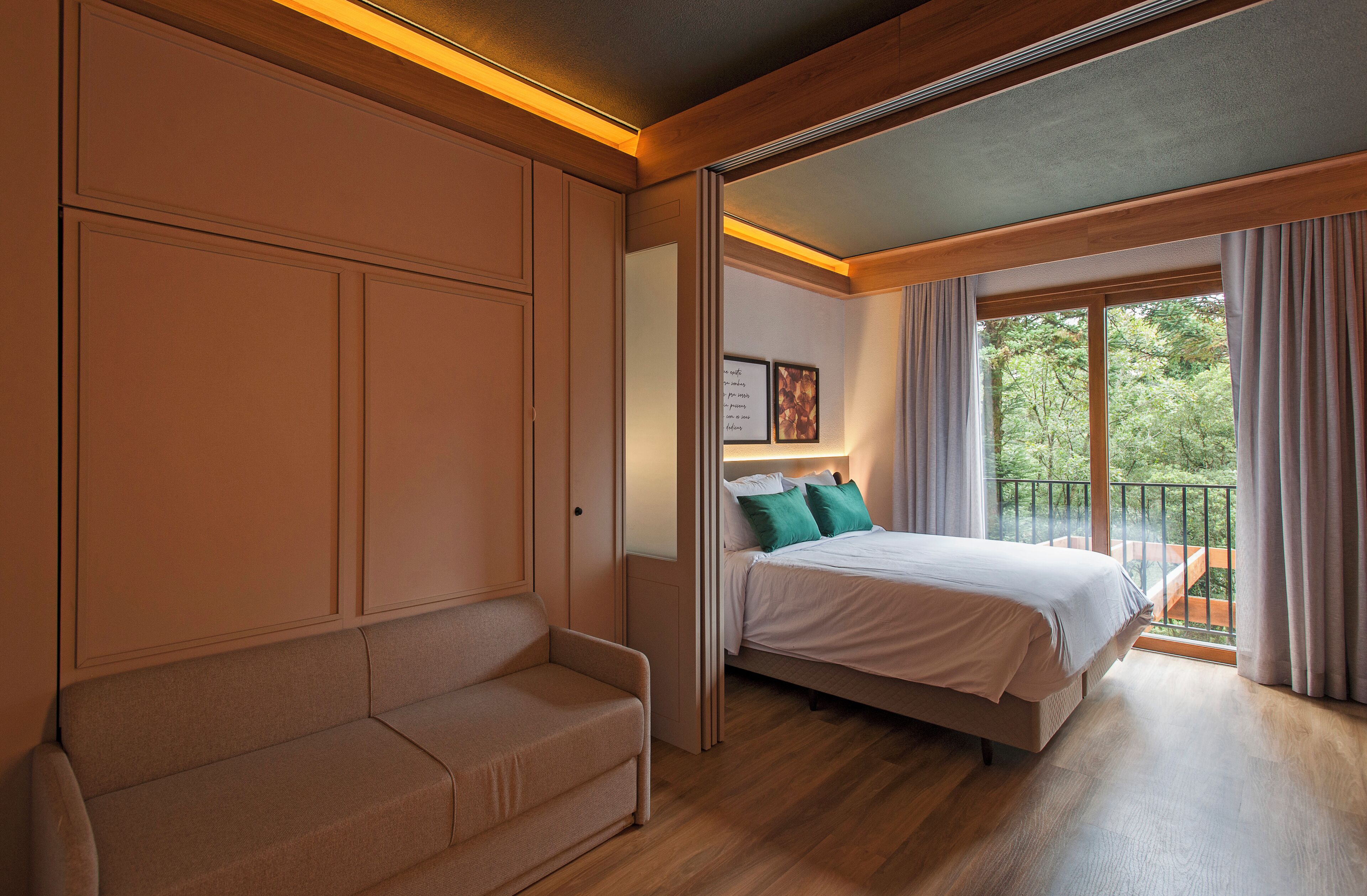 Foto - Poehma Lago Negro by Livá OFICIAL