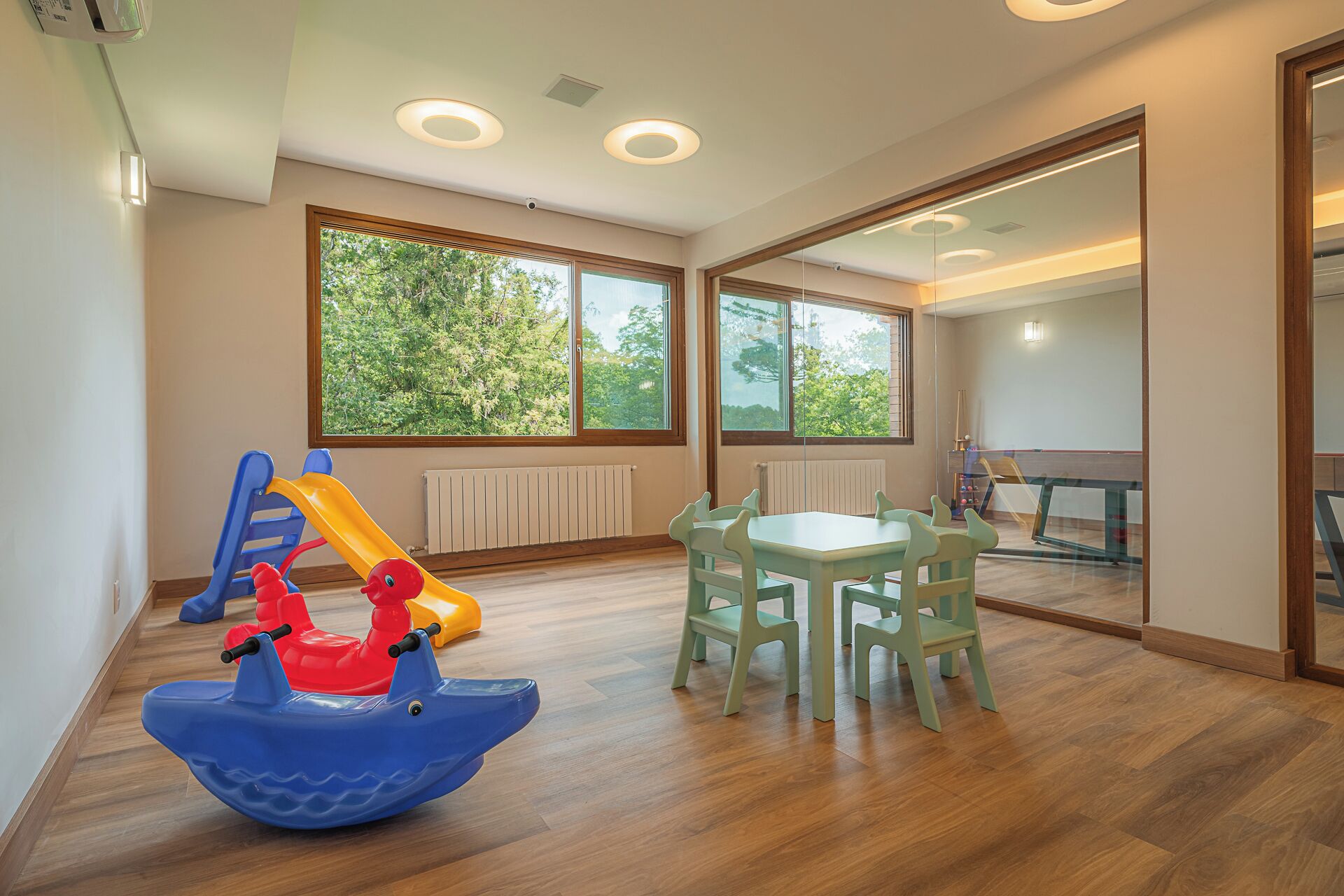 Foto - Poehma Lago Negro by Livá OFICIAL