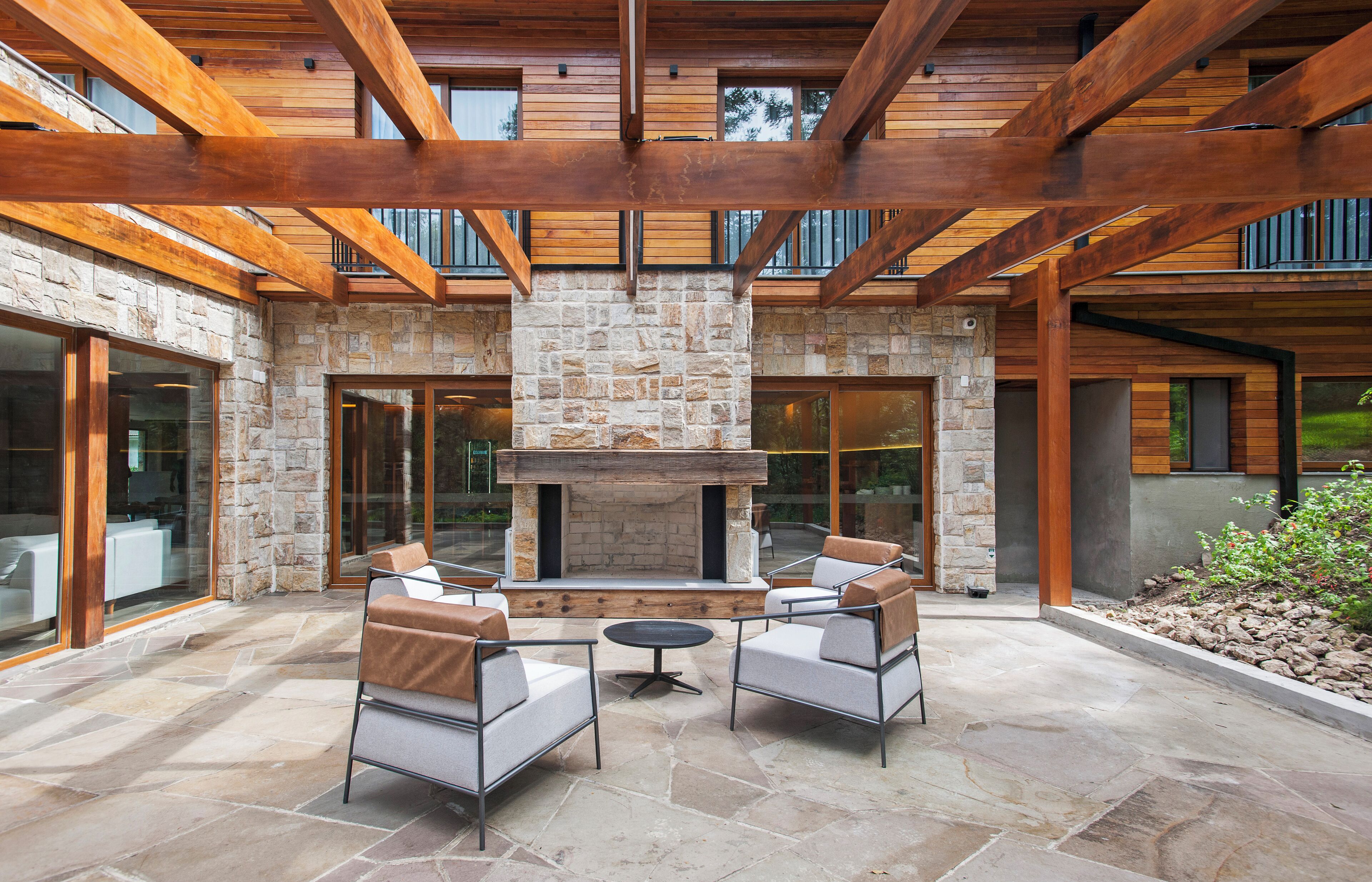 Foto - Poehma Lago Negro by Livá OFICIAL