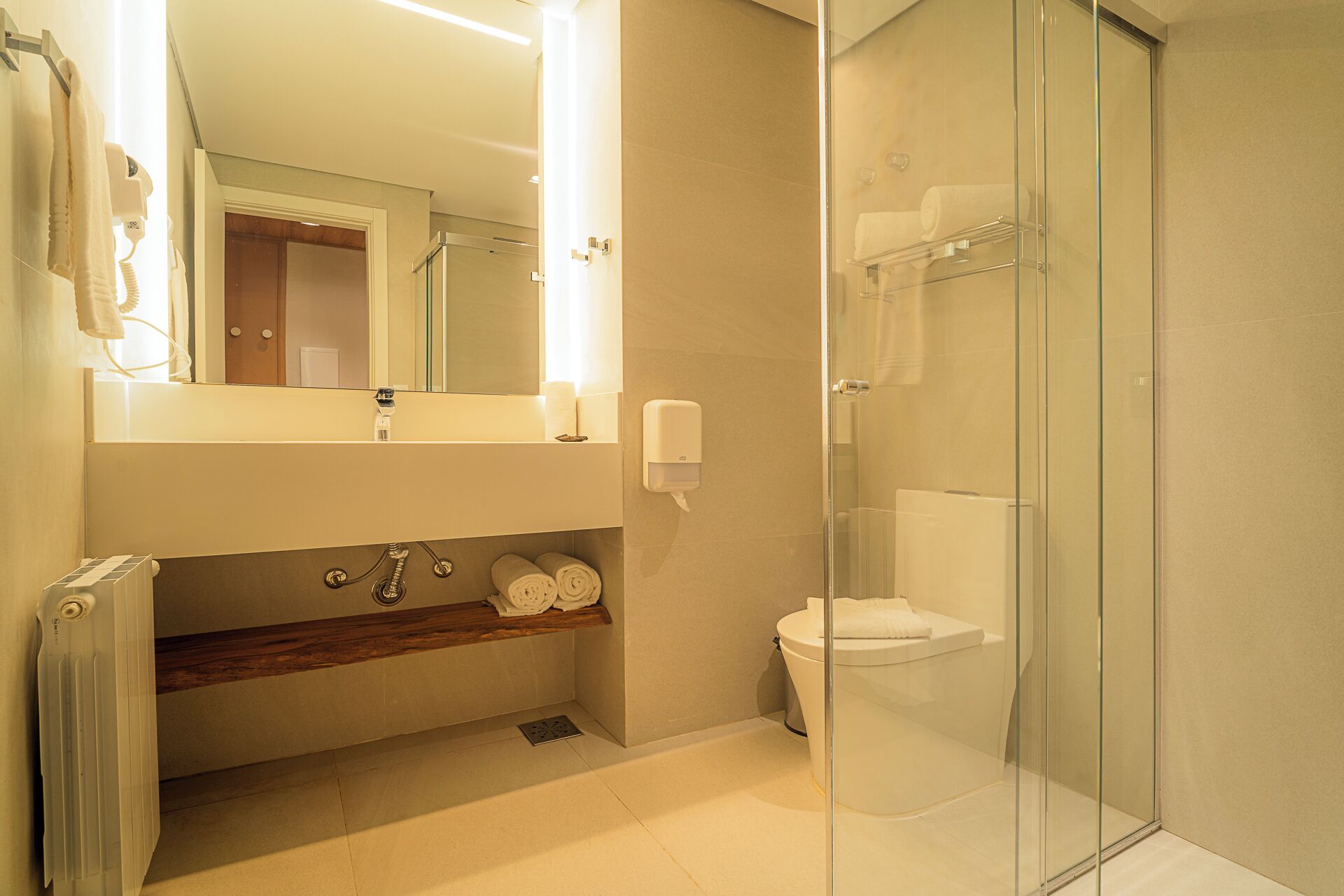 Foto - Poehma Lago Negro by Livá OFICIAL