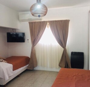 1 bedroom, WiFi, bed sheets
