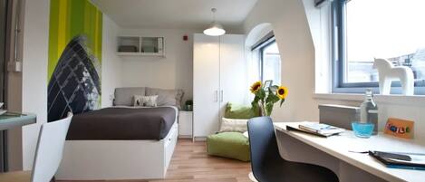 Leilighet, 3 soverom, ikke-røyk | Wi-fi (inkludert)