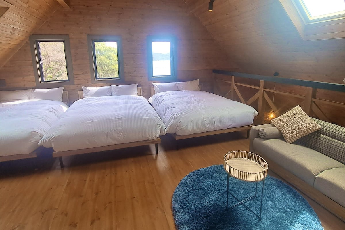 1 bedroom, WiFi (free), bed sheets
