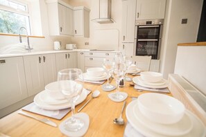 Dining - Tysylfaen Brecon Beacons (Crickhowell)