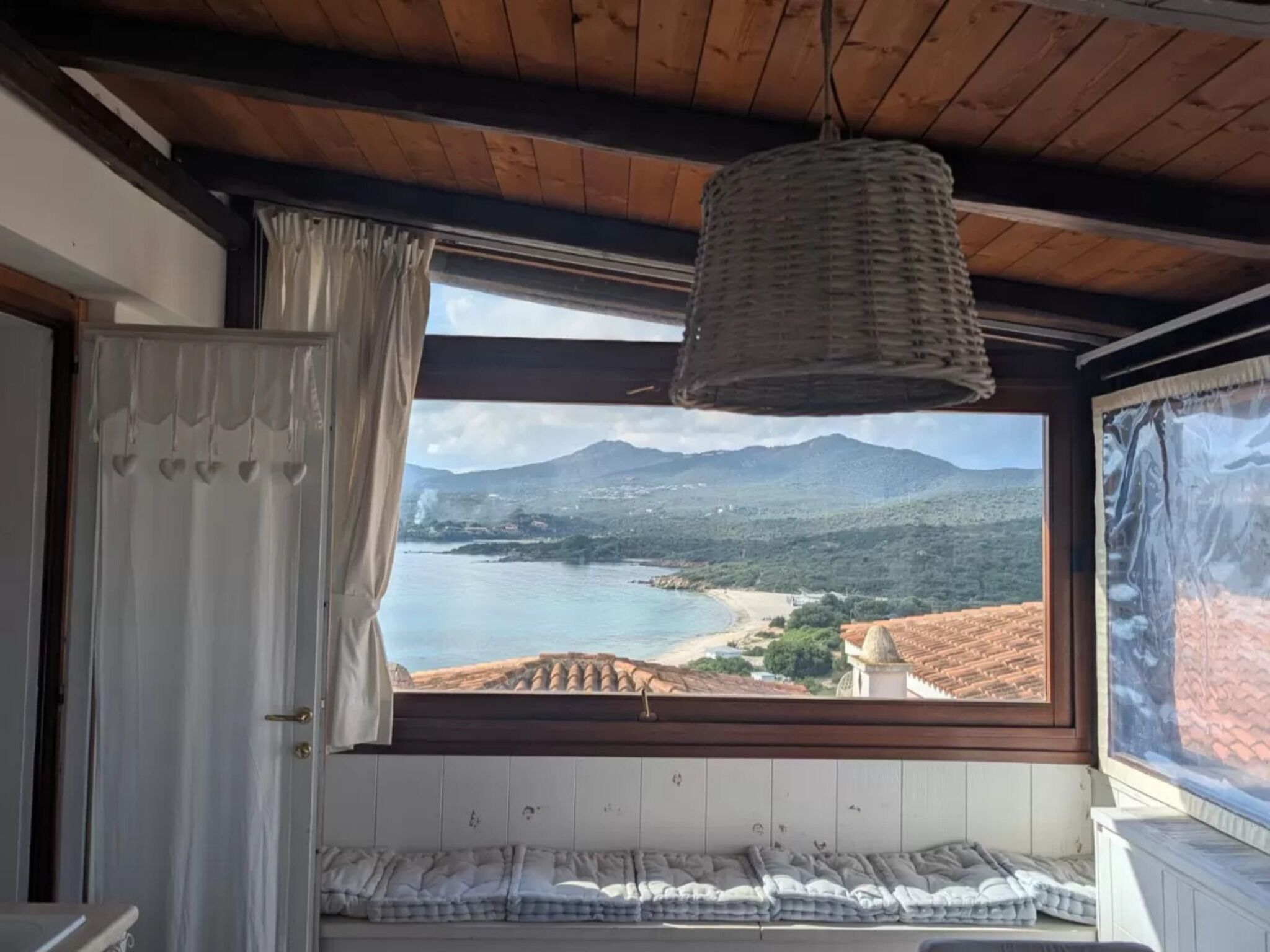 อพาร์ทเมนท์, 2 ห้องนอน, ลานระเบียง, วิวภูเขา | วิวจากที่พัก