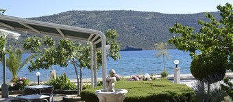 Bed & Breakfast by the Beach