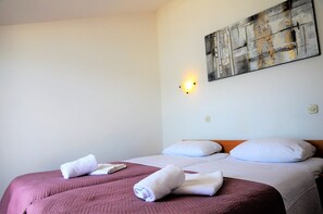 Chambre Double ou avec lits jumeaux, balcon, vue mer