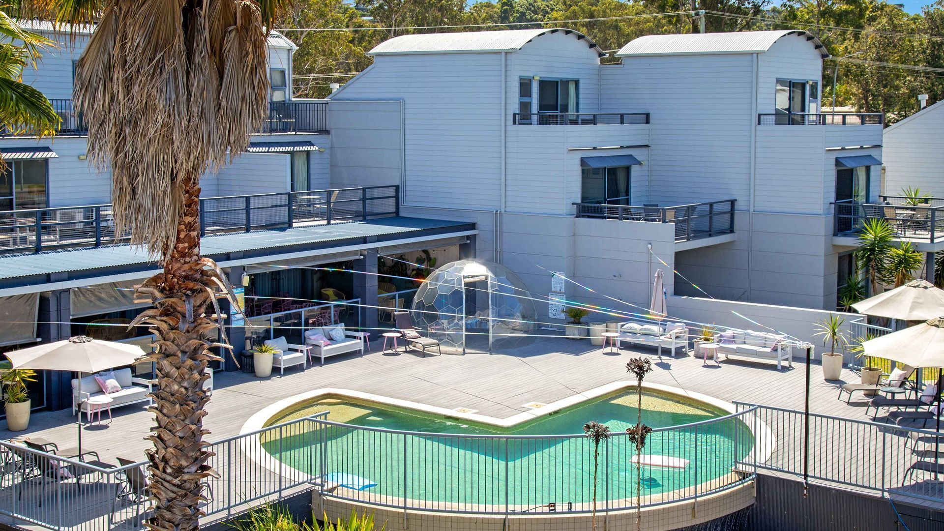 Pool