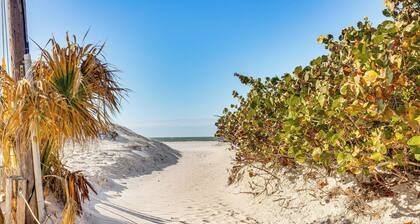 Steps to Shore: Walkable Clearwater Beach Condo