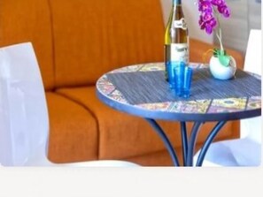 Íbúð - 1 svefnherbergi - svalir - útsýni yfir garð | Veitingar