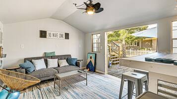 Nhà (2 Bedrooms) | Nội thất