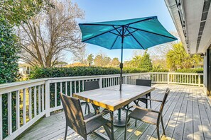 House (2 Bedrooms) | Front of property - 1 Mi to Broadway at the Beach: Home w/ Large Yard! (Myrtle Beach)