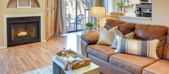 1 Mi to Unm: Convenient Albuquerque Townhome!