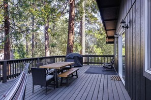 House (2 Bedrooms) | Interior - Access to Pine Mountain Lake: Family Cabin w/ Deck (Groveland)