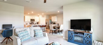 Coastal Gem w/ Patio & Grill in Punta Gorda!