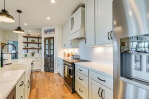 House (Multiple Bedrooms) | Interior