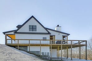 House (Multiple Bedrooms) | Interior