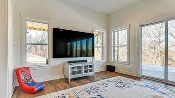 House (Multiple Bedrooms) | Interior