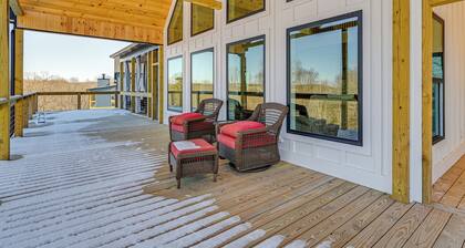 Spacious Home in Paradise Grove Nolin Lake!