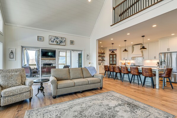 House (Multiple Bedrooms) | Interior