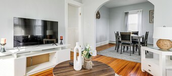 2 Mi to Governor Notte Park: Apt w/ Balcony!