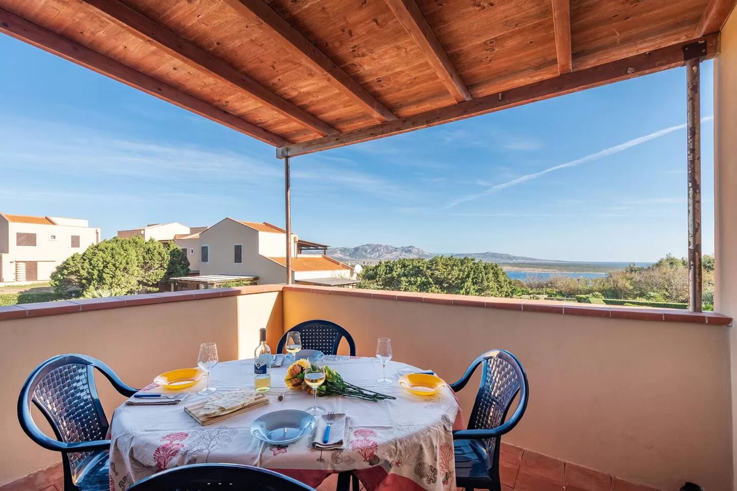 Apartamento, 2 quartos, sacada, vista para o oceano | Sacada
