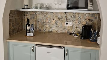Suíte estúdio luxo, vista para o jardim | Cozinha americana privada | Frigobar, micro-ondas, torradeira, talheres/pratos/utensílios de cozinha