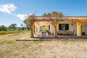 Terrace/patio - Lovely Cottage With Private Wide Garden Near Orosei (Orosei)