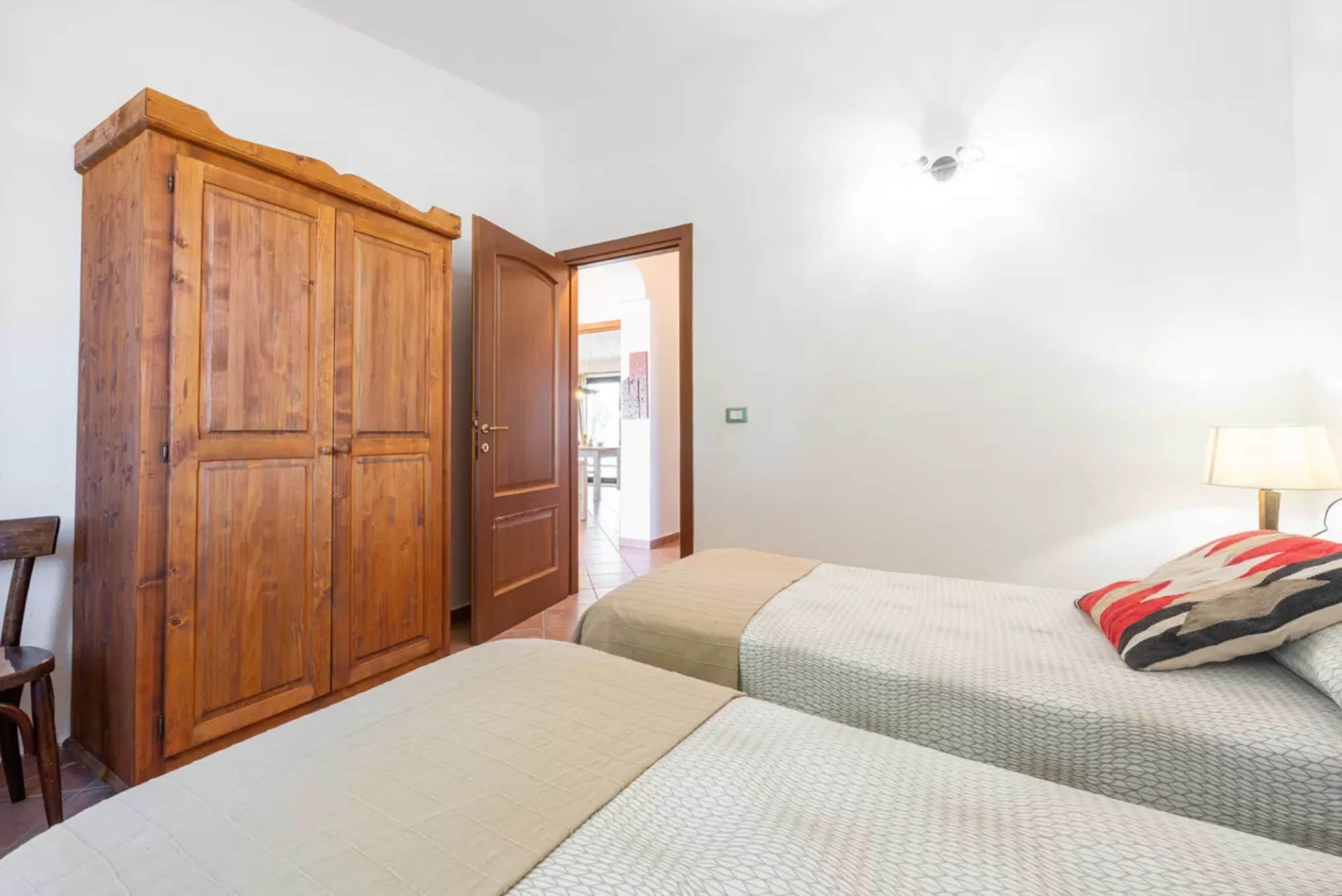 2 bedrooms