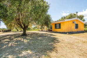 Villa, 2 Bedrooms, Patio, Garden View | Exterior - Lovely Cottage With Garden Near Orosei (Orosei)
