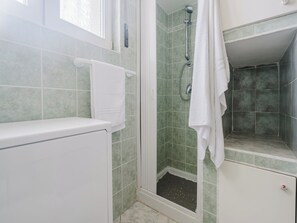 Apartment, 1 Bedroom, Balcony, Ocean View | Bathroom - Breathtaking Seaview Flat in Sardinia (Porto Torres)