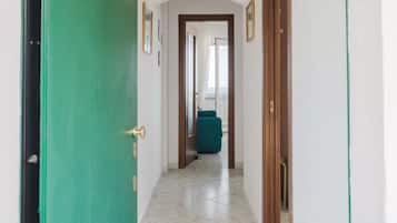 Appartement, 1 slaapkamer, balkon, uitzicht op oceaan | Interieur