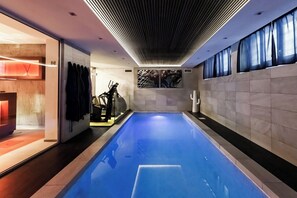 Apartamento | Piscina | Una piscina cubierta