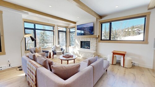 Welcome to Peakview Paradise at Switchback Creek