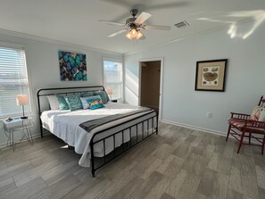 2 間睡房、熨斗/熨衫板、可攜式嬰兒床、免費 Wi-Fi