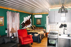 Studio | Interior