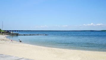 Condo, 3 Bedrooms | Beach