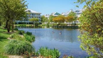 Condo, 3 Bedrooms | Property grounds