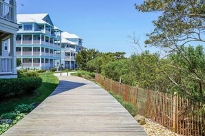 Property grounds - Sunset Island - 39 Fountain Drive West 3f 3 Bedroom Condo (Ocean City)