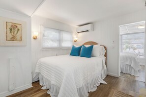 2 bedrooms, iron/ironing board, free WiFi, bed sheets - JUDY'S PLACE ~ 2 Bedroom, 1 Bathroom Home in Venture Out Community! (Cudjoe Key)