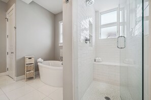 Shower, towels