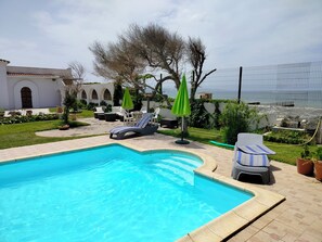 Pool - Villa beach access pool (Staoueli)