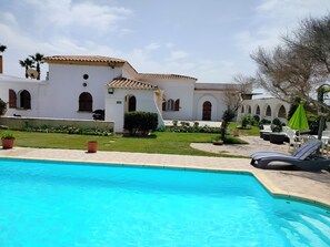 Pool - Villa beach access pool (Staoueli)