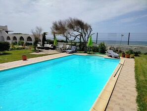 Pool - Villa beach access pool (Staoueli)
